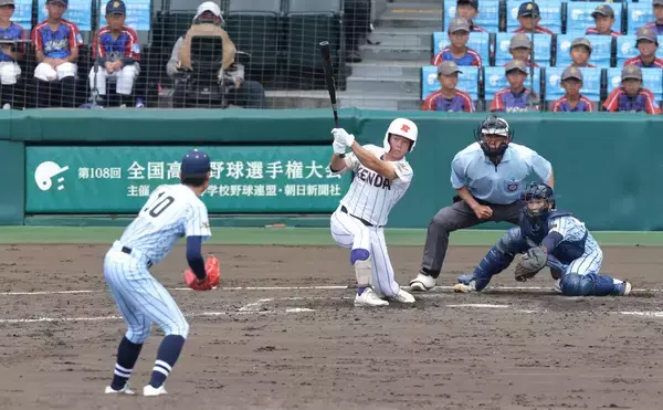 【甲子園】 健大高崎が１１年ぶり３回戦進出　背番号３の佐藤麻恩が投打で貢献　北関東勢が驚異の５連勝