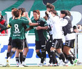 「【Ｊ３松本】ホーム開幕戦で札幌に３―０圧勝…次節信州ダービーへ向け先制点のＦＷ加藤拓己「２点ぐらいは…」」の画像1