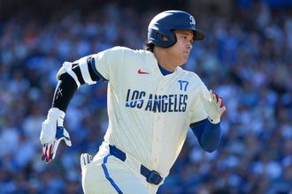 大谷翔平　怪物ミジオロウスキーとの３度目勝負、満塁の絶好機に空振り三振　本拠地からため息