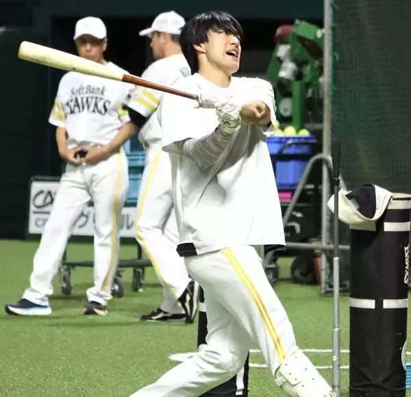 【ソフトバンク】柳田悠岐が３８歳の誕生日にイケオジ宣言「白髪もめっちゃある」「あらがってやろうとは思わないけど、健康的なじじいになりたい」