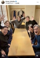 美女アスリート夫婦３組が集合！陣内貴美子さんが公開　女性同士の３ショットも