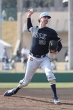 【オリックス】２１３センチ右腕・ジェリーが「超大物」の片りん…太田椋「１５メートルくらいから投げてきてるんじゃないか」