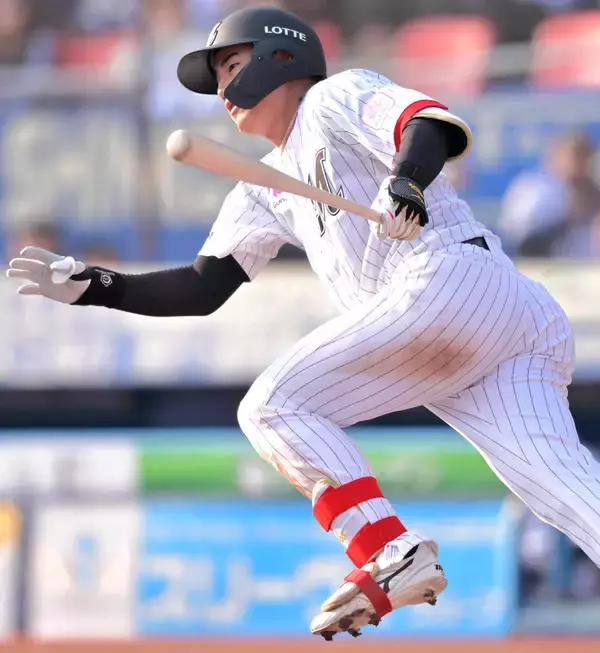 【ロッテ】西川史礁が初回に好走塁で先制点に貢献　ポランコの遊撃内野安打で一気に二塁から生還