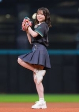 【日本ハム】ＡＫＢ４８川村結衣がファーストピッチ　ワンバン投球に「リベンジさせてください」