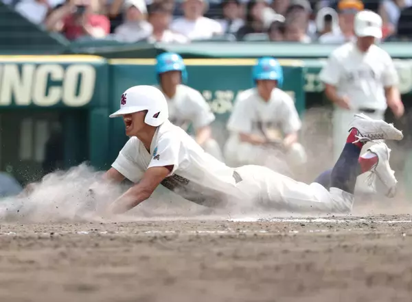 【甲子園】日南学園・川崎祐翔「ちょっと暴走気味でしたが…」同点劇を演出した好走塁は日ごろの心構えから「アウトになることは考えず」