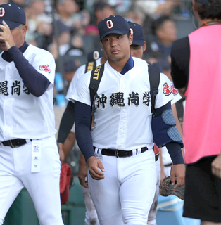 【甲子園】沖縄尚学・末吉良丞、涙の意味「喪失感がすごい」横浜打線に「詰まって間に落とす執念を感じた」進路は「未定です」