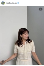 テレ朝・田中萌アナ、半袖ジャケット×チュールスカートのオールホワイト姿が「めっちゃ美しい」「似合ってます」と好評！