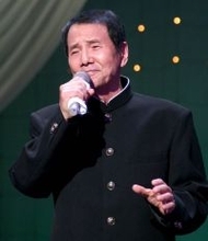 白根一男さんが１０月に死去　「面影いずこ」「次男坊鴉」などがヒット　男性アイドル歌手の第一人者