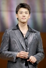 竹内涼真主演ミュージカル「奇跡を呼ぶ男」開演３時間前に中止を発表　出演者の体調不良により…竹内「本当にごめんなさい」