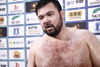 ウルフアロン、「Ｇ１」で歴代「ＩＷＧＰ王者」と初対戦…８・１１津でカラム・ニューマン、８・１３後楽園でザック・セイバーＪｒ．…７・１１シカゴ開幕