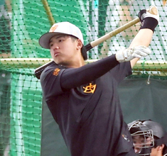 【巨人】石塚裕惺が「８番・三塁」で３か月ぶりに先発出場…広島戦スタメン発表