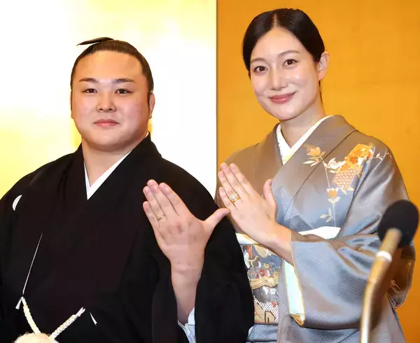 十両・炎鵬が結婚会見もプロポーズを一度断られていた　「力ずくで押し出し」なんとか婚約決める