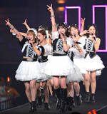 「モーニング娘。　卒業の横山玲奈と羽賀朱音が集大成飾る「モーニング娘。は私の人生そのもの」」の画像1