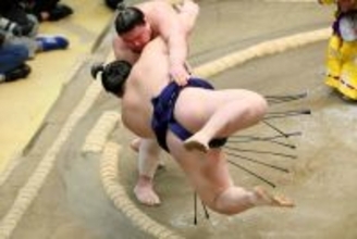 速く動いて圧力を消し去った…義ノ富士が見せた「天性の相撲勘」…元大関・琴風の目