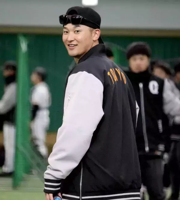 巨人・吉川尚輝「前例がない」両股関節手術から開幕照準…３１歳誕生日はつらつ「さぁ行こう！」