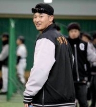 巨人・吉川尚輝「前例がない」両股関節手術から開幕照準…３１歳誕生日はつらつ「さぁ行こう！」