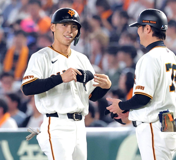 【巨人】平山功太がプロ初ヒット！東京Ｄデビュー戦で待望の快音　５日に育成から支配下契約の３年目