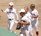 「【高校野球】広陵が今春センバツ出場の崇徳下して４強進出　あと一人の絶体絶命９回に劇的な逆転三塁打　昨夏は暴力問題で大会途中辞退も４年連続２７度目の甲子園に前進…広島大会」の画像1
