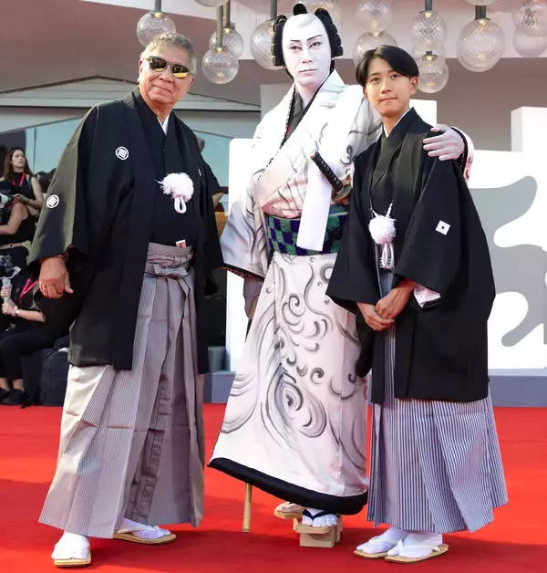 市川團十郎　史上初、歌舞伎衣装でベネチア映画祭レッドカーペットに登場　日本文化を世界に発信