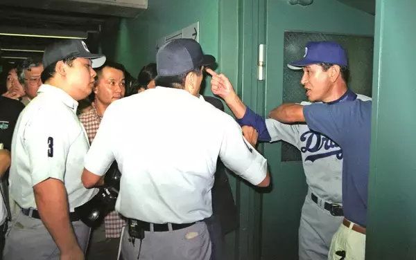 ”戦闘要員３人”乱闘を想定した前代未聞の練習も　星野仙一さん…闘将の足跡〈２〉