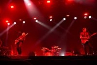 ブライアン・アダムス、武道館で３年ぶりの来日公演が開幕　海外アーティスト２位の武道館公演回数を記録