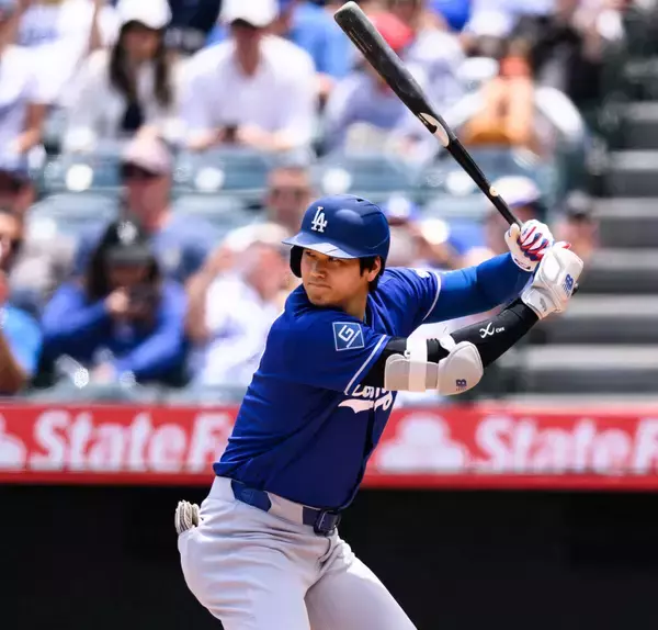 大谷翔平、２試合連続マルチ安打で打率・２８６に上昇　ロバーツ監督の分析的中　“ミスター・ジューン”注目の６月初戦