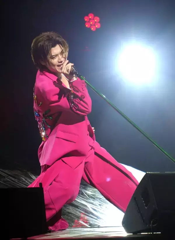 新浜レオン、カラオケ１位の「伯方の塩」歌う父・高城靖雄をライバル視「負けたくない」　２４年ぶり夏の甲子園決めた拓大紅陵球児には「頑張レオン！」
