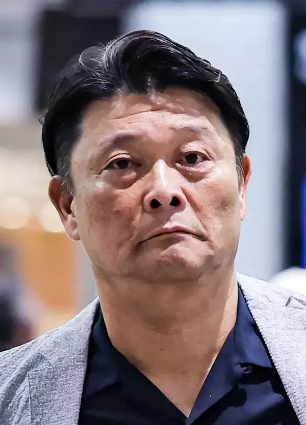 【巨人】橋上監督代行、２年ぶりＶへ「総力戦で」山口オーナーに前半戦の報告…一問一答