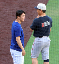吉田正尚、山本由伸との初対決へ決意「世界の山本投手ですから（笑）」「胸を借りるつもりで」　２日にオリックス時代の両雄が激突