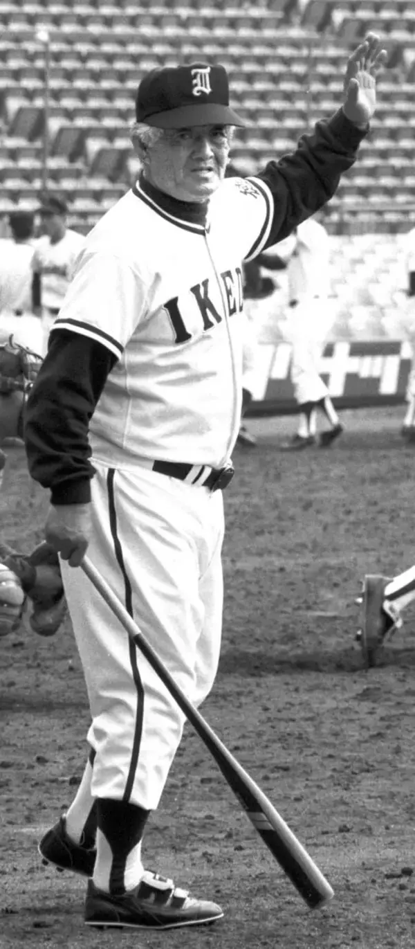 高校野球の神か守銭奴かー２００１年に亡くなった池田高・蔦文也監督の本当の姿を追う