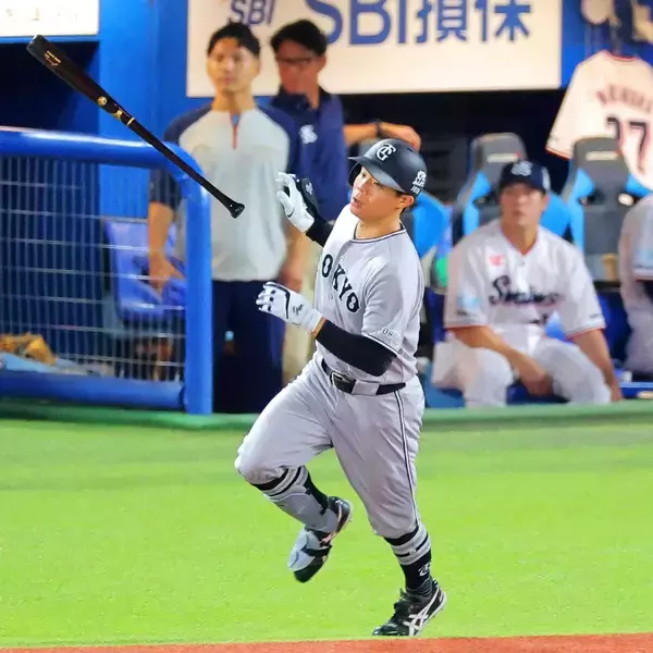 巨人・佐々木、今季５度目の猛打賞「ちょこちょこやって、野球楽しいか？」阿部前監督の教えに“アンサー”