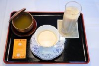 福間香奈女流名人は飲み物３種、西山朋佳女流二冠はモンブランと飲み物…女流名人戦第３局午後のおやつ