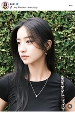 Ｋｏｋｉ，姉・Ｃｏｃｏｍｉ撮影の横顔ショットでファン魅了！「今日の衣装」シンプルなコーデで圧巻の美しさ…