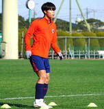 「鹿島ＭＦ林晴己、居残り「トメルケル」で精進…Ｊ１クラブ争奪戦の末に明大から加入の即戦力アタッカー」の画像1