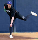 「【日本ハム】上原健太が名護で初のブルペン入り　直球、フォーク中心に４１球「思ったより悪くない」」の画像1