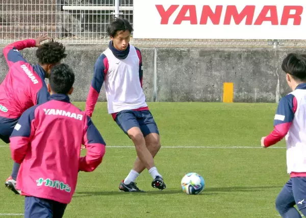 Ｃ大阪・金本毅騎、Ｕ―１８時代に逃した夢かなえ古巣でプロ入り「２ケタ得点し、セレッソに貢献したい」