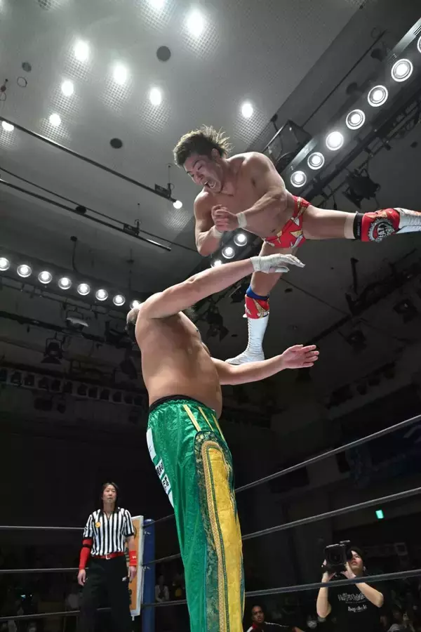 上村優也、グレート―Ｏ―カーンを破り「ＮＪＣ」初戦突破「みなさん！今の新日本プロレスは、どうですか？」…３・４後楽園全成績