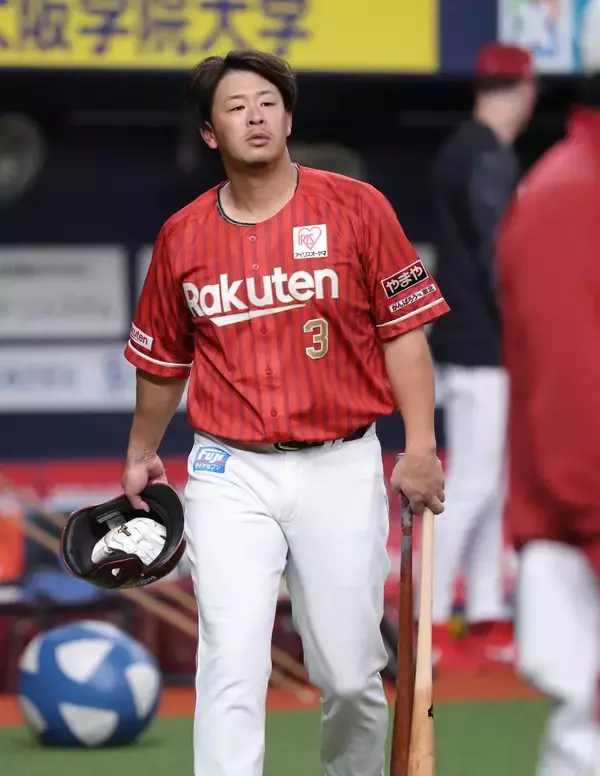 【楽天】浅村栄斗がベンチ外で今季初欠場　開幕から５試合で打率・１５８と低調