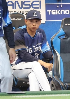 【西武】単独首位に返り咲くも長谷川信哉がボーンヘッド　西口文也監督「当たり前のことを当たり前にできなかっただけなんで。当たり前のように代えました」