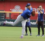 「投手・大谷翔平が２日連続でキャッチボール　２９日にブルペン入り→３１日のタイガース戦で復帰の可能性　迫る二刀流復活…グラスノーと“豪華リレー”実現も」の画像1