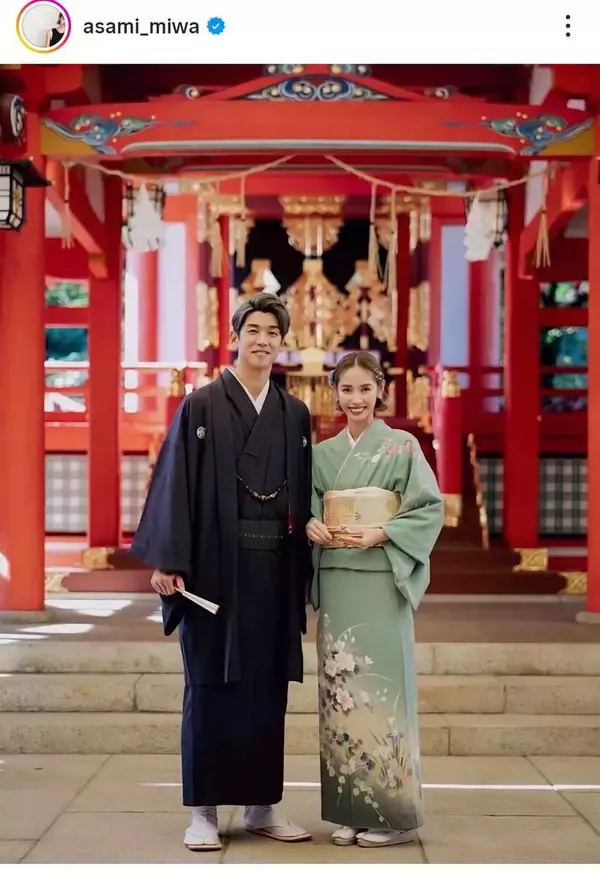 夫はサッカー大迫勇也　モデル妻が夫婦ショット「ナイス」「半端ない」結婚１２年「パパが日本に戻って…」