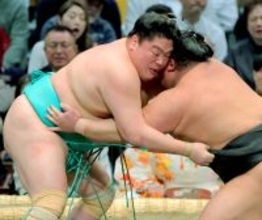一山本、前に攻めて１分４１秒８の逆転負け…亡き先代師匠・若嶋津さんとの約束「三役目指してしっかりやっていきたい」…大相撲春場所