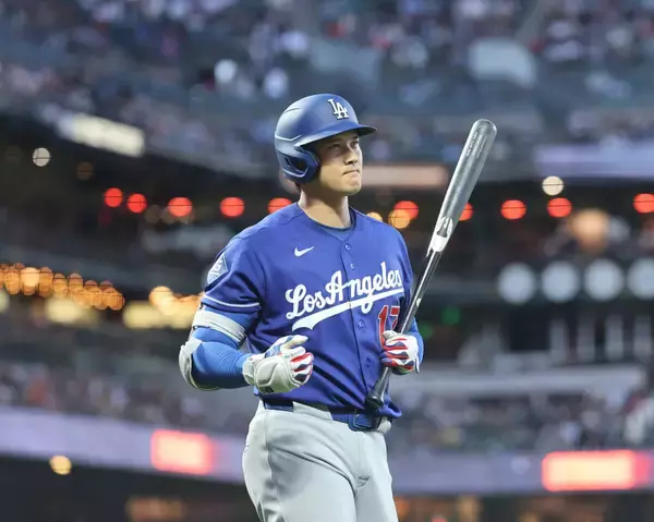 大谷翔平、球団単独２位の５４連続試合出塁ならず　８回最終打席の４打席目も凡退　投げては６回５安打無失点の快投も…