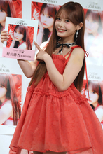ＣＡＮＤＹ　ＴＵＮＥ・村川緋杏、初ソロ写真集は１億点　１００歳でも撮る「福岡でひたすらラーメン食べる写真集も」