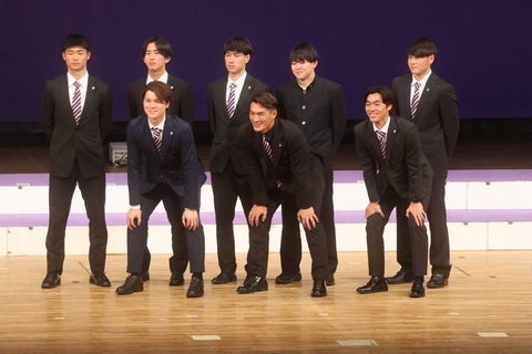 Ｊ２藤枝新体制発表会…元日本代表・槙野智章監督「ミスター」の愛称は選手にはまだ浸透せず…会場は笑いに包まれる