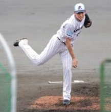 【ヤクルト】奥川恭伸、今キャンプ初の実戦形式登板　３７球で安打性３本　最速１４８キロ、バットへし折る場面も