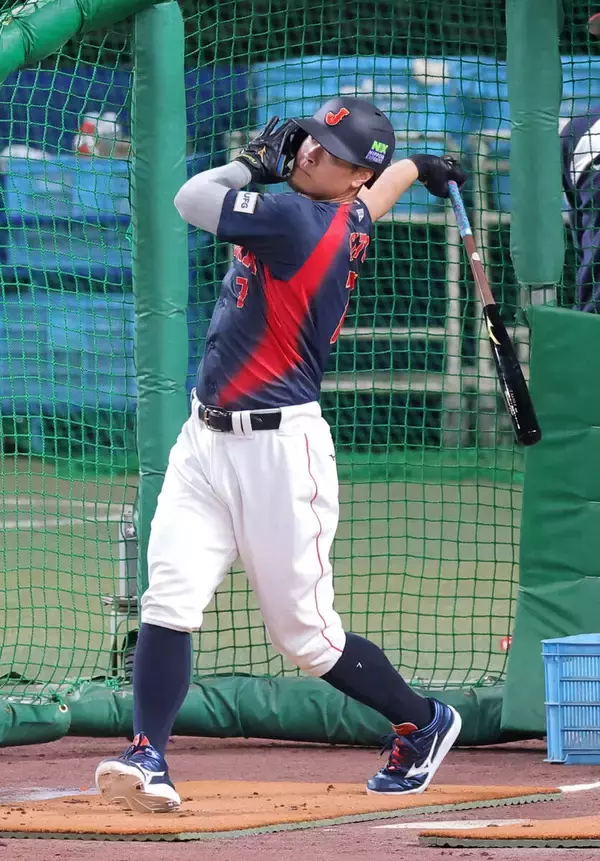 侍の１番は近藤　「牧・輝・森下」のクリーンアップ　侍ジャパン・中日戦スタメン発表