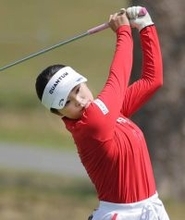 ２５歳人気ゴルファー・政田夢乃が４連続バーディーで８位浮上「いい感じ」　初日トリプルボギーから復活