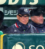 「【ヤクルト】今季初のカード負け越しに池山隆寛監督も悔しげ「王者阪神さんに当然勝ち越しというところを目指してきた」」の画像1
