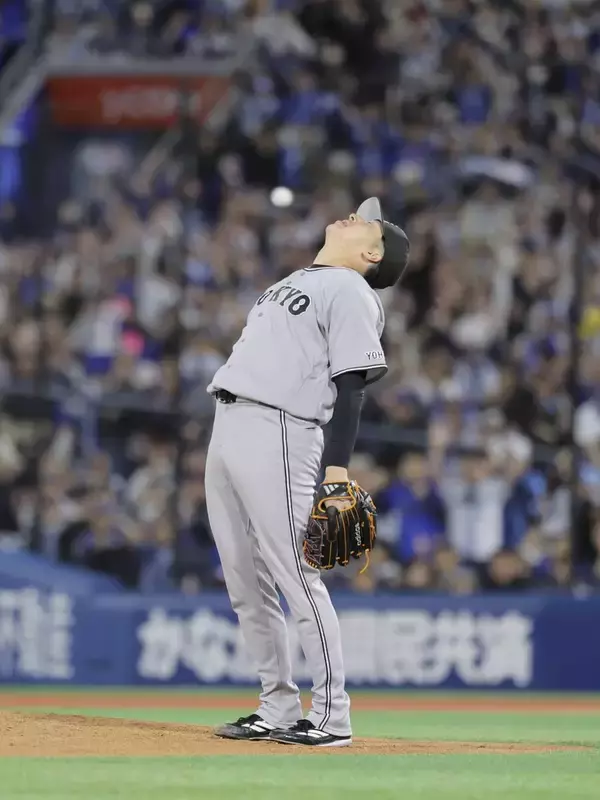 【巨人】大勢が８回に同点に追いつかれる　田中将大の日米通算２０３勝目はお預け